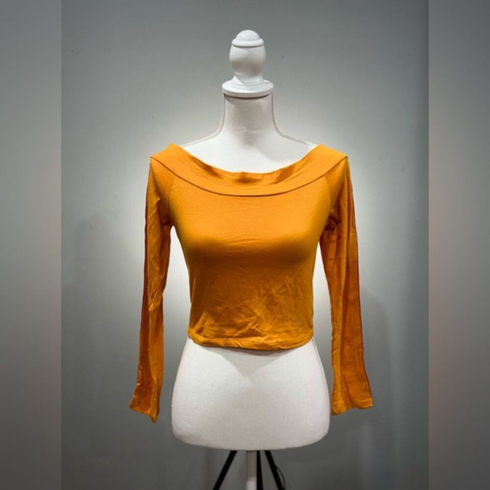 CLEARANCE! Orange Boutique Heart & Hips USA Striped Sleeve Crop Top Size M NWT
